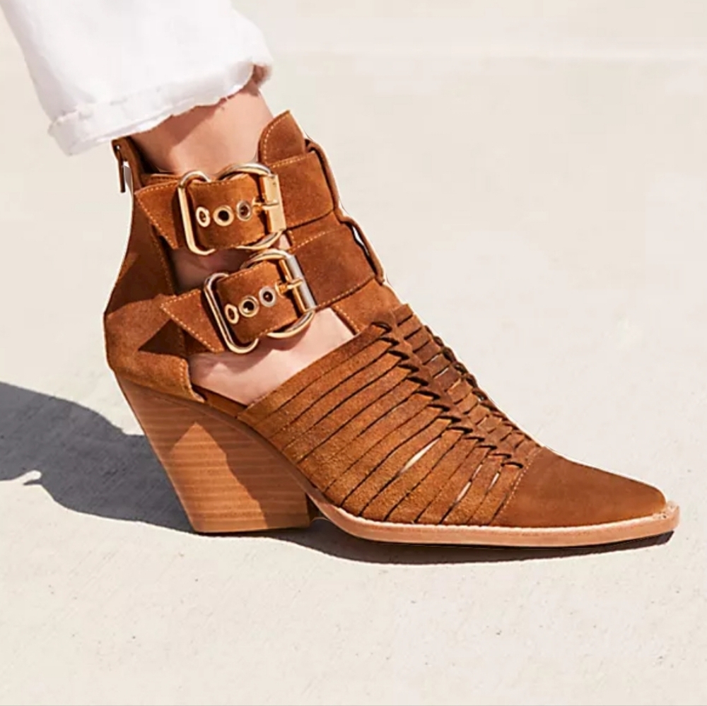 Jeffrey Campbell x Free People Travis Ankle Suede Booties